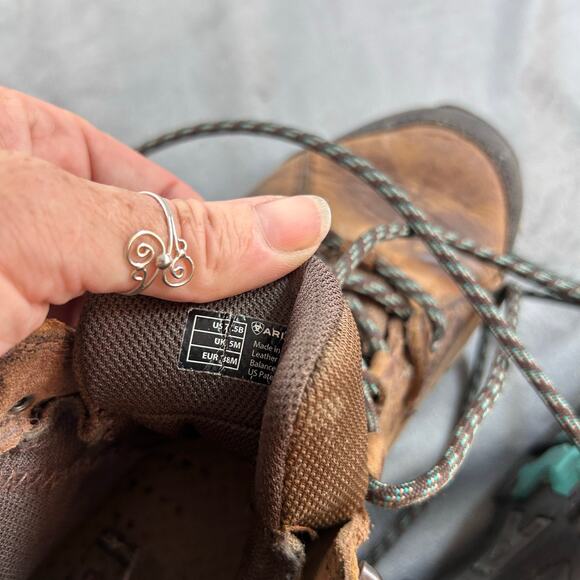 Ariat Leather Waterproof Lace up Chore boots women's size 7.5 - Picture 10 of 10